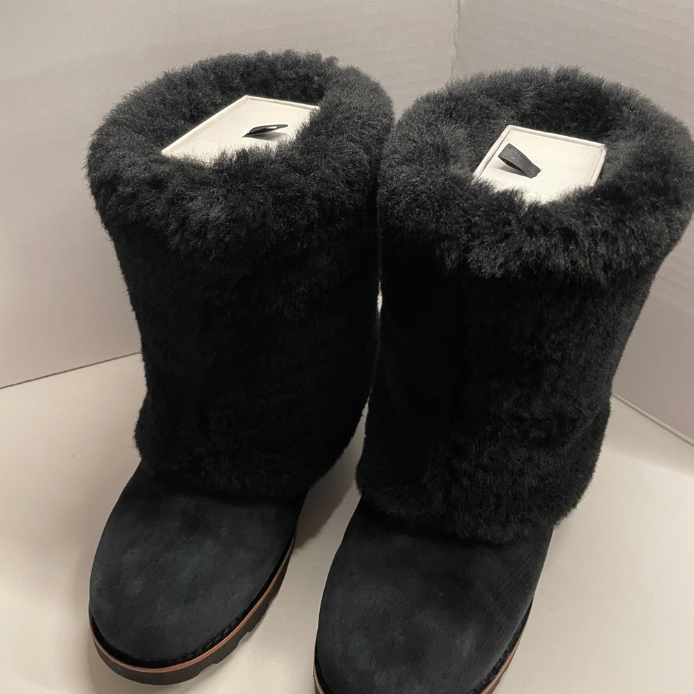 Shearling UGG Black Suede Boots Size 9